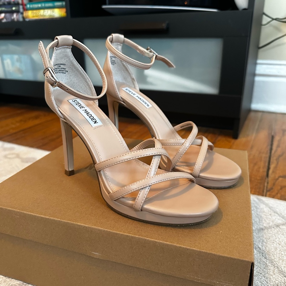 Steve Madden Kammi Natural/Nude Strappy Heels